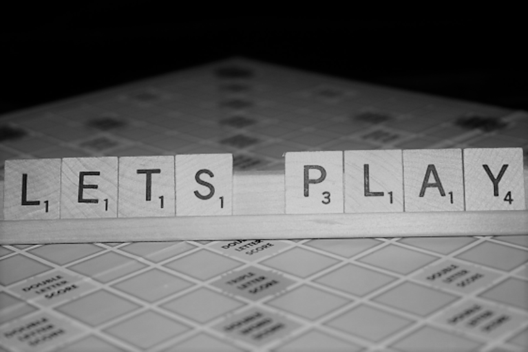 Scrabble Let's Play